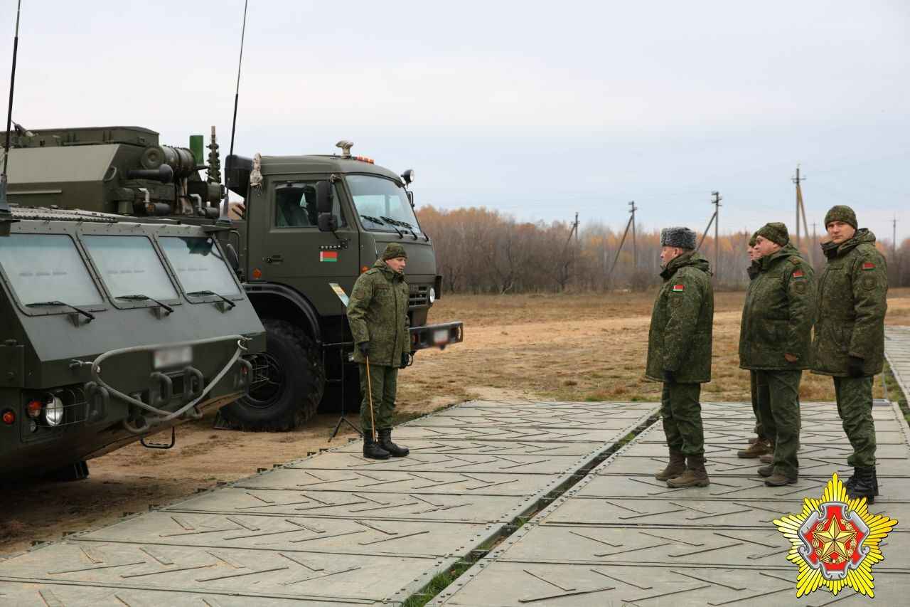 Хренин созвал оперативный сбор командного состава Вооруженных сил Беларуси. С какой целью?