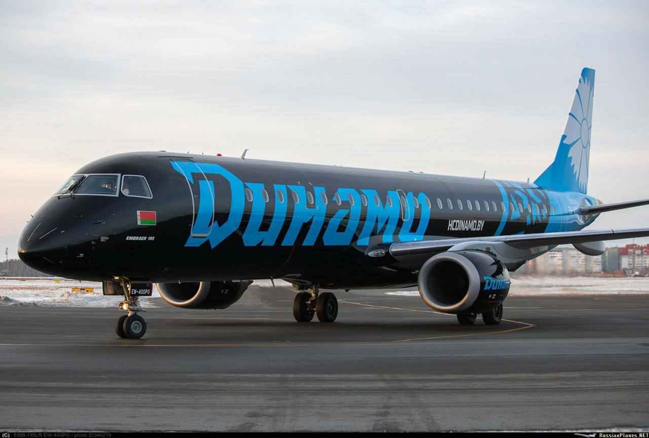 Самолёт "Белавиа" не долетел до Калининграда. Что известно?