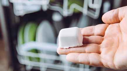 Как сделать таблетки для посудомойки своими руками? Это средство из 4 ингредиентов пригодится не только для машинки