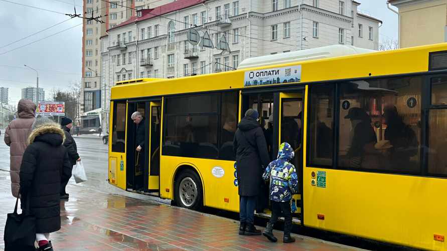 БелЖД предупредила, что пустит поезда в Гомель через Могилёв. Когда пересадит пассажиров электричек на автобусы?