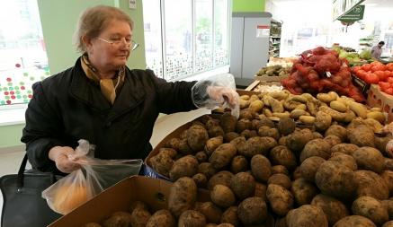 В МАРТ предложили белорусам жаловаться на дорогие картошку и капусту. По каким телефонами звонить?