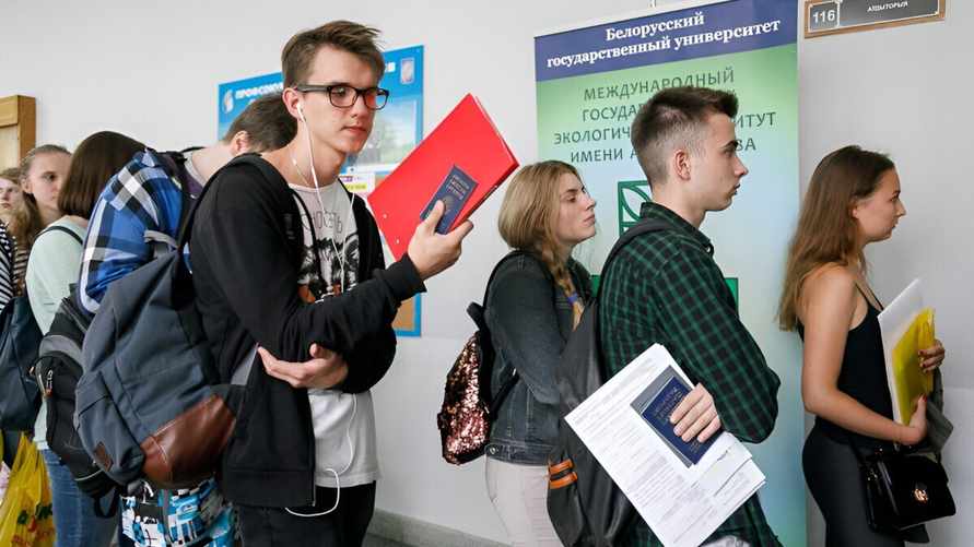 Ректор БГУ пообещал обучать студентов "китайским предпринимательским традициям". Когда?