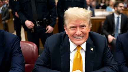 Трамп объявил себя новым президентом США