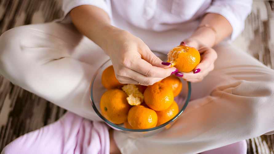 Как сделать кислые мандарины сладкими? Нашли способы за 10 минут и 30 секунд