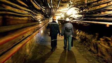 Солигорский «Шахтострой» позвал на работу почти 50 белорусов. Сколько пообещали водителю, а сколько — геологу?