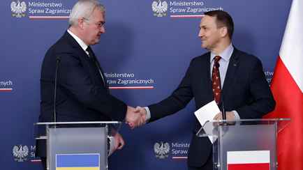 Украина пообещала снять мораторий на эксгумации жертв Волынской резни