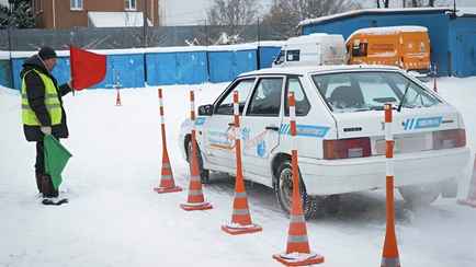 Белорусским школам разрешили обучать на водительские права. Что еще изменилось в Кодексе об образовании?