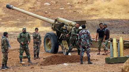 В Сирии повстанцы окружили крупный город Хама по дороге на Дамаск