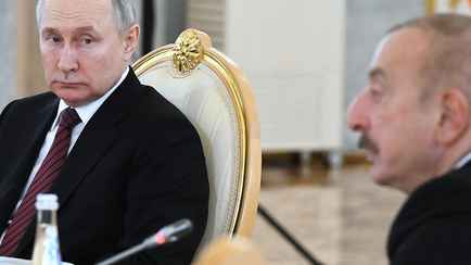 Путин снова позвонил Алиеву из-за катастрофы самолёта под Актау