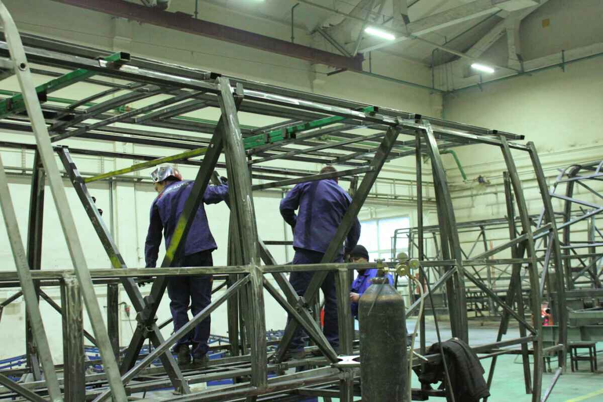 Китайская звезда в белорусском исполнении. В Борисове начали выпускать автобусы под новым брендом AVIOR