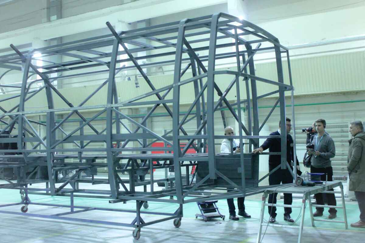 Китайская звезда в белорусском исполнении. В Борисове начали выпускать автобусы под новым брендом AVIOR