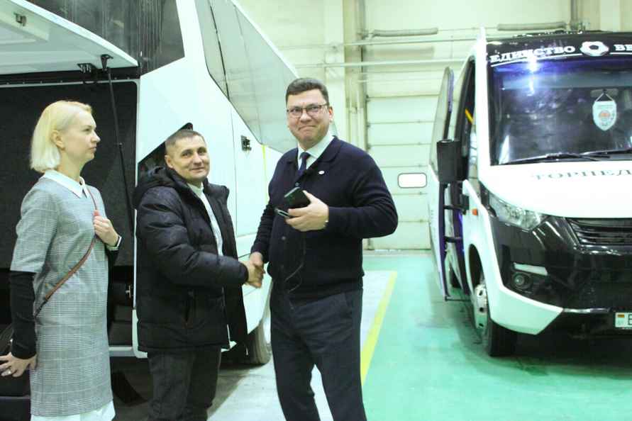 Китайская звезда в белорусском исполнении. В Борисове начали выпускать автобусы под новым брендом AVIOR