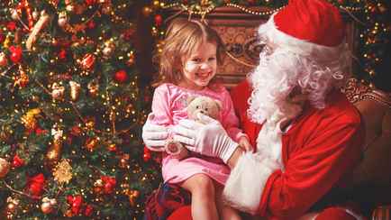 Как объяснить ребёнку, что Деда Мороза не существует? Психолог рассказала, до какого возраста нужно «поддерживать сказку»