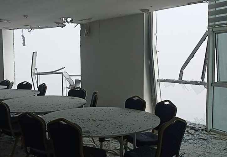 Конференц-зал больницы, куда врезался вертолет / Фото: haberturk.com