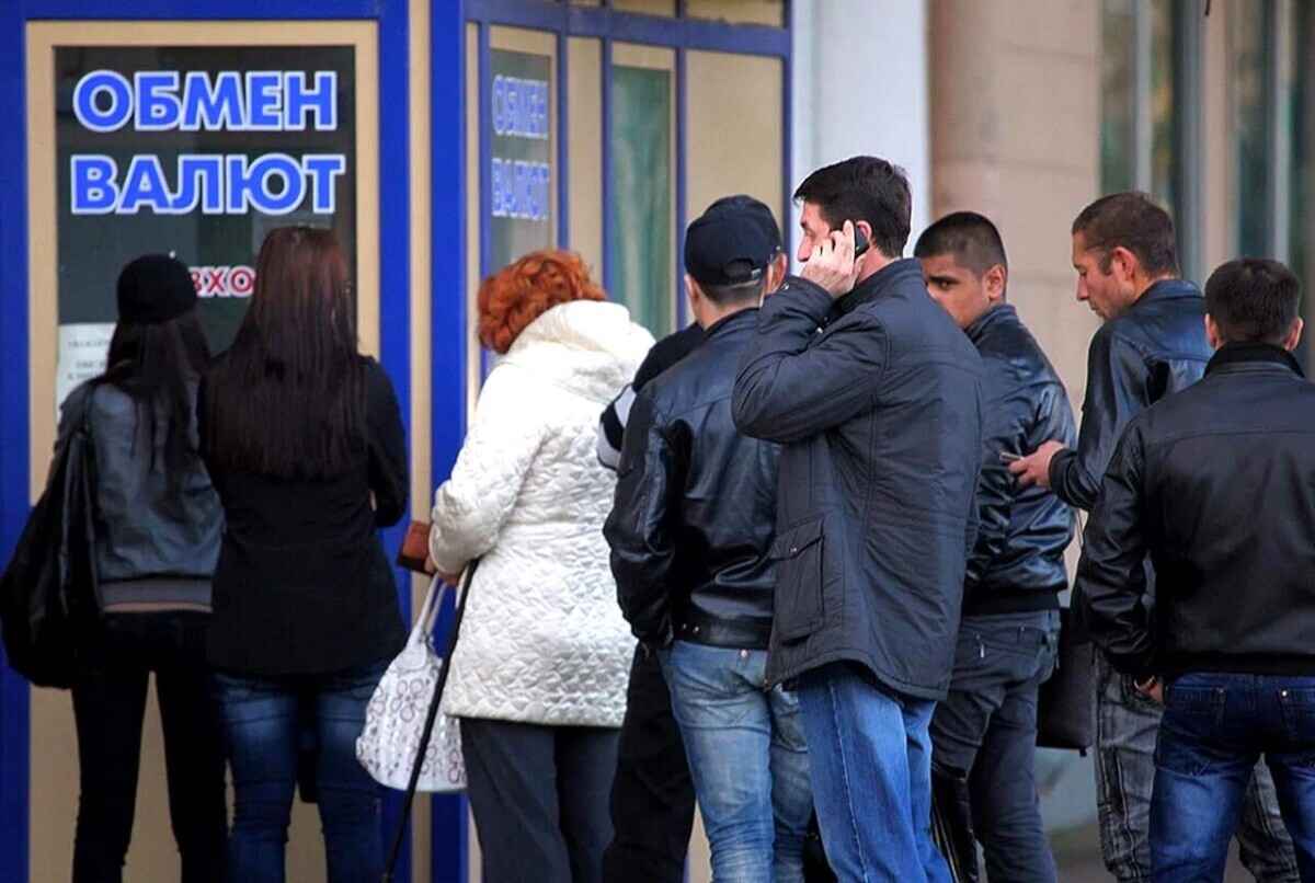 Доллар в Беларуси опустился ниже 3,4 рубля. На сколько подорожал евро и российский рубль?