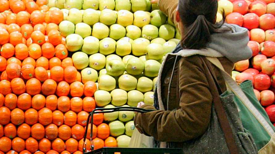 Ученые выяснили, как 4 яблока в неделю могут продлить жизнь. А как часто надо есть бананы?