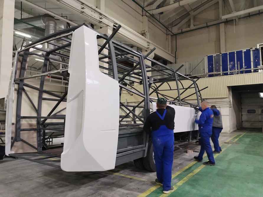 Китайская звезда в белорусском исполнении. В Борисове начали выпускать автобусы под новым брендом AVIOR