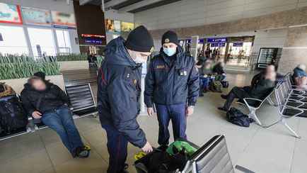 Милиция и БелЖД объявили 12-дневные рейды на вокзалах и в поездах. Кому пообещали «особое внимание»?