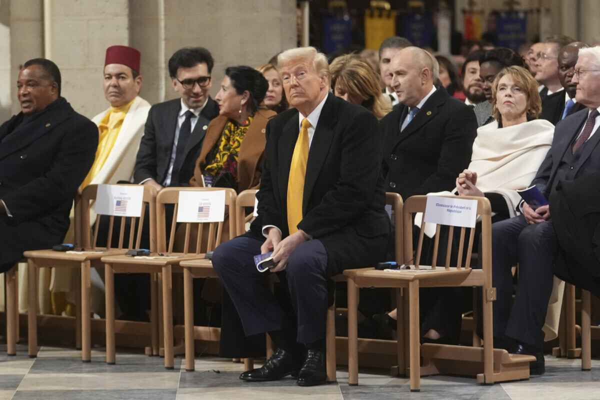 «Восстал, как феникс» - Собор Парижской Богоматери торжественно открыли спустя 5 лет после пожара