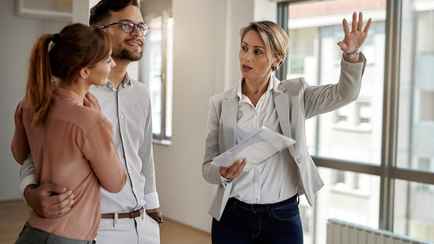 Парламент Беларуси одобрил упразднение агентов по недвижимости. Что предложили взамен?