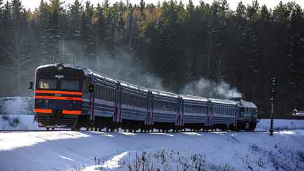 БелЖД предупредила о задержке поезда из Гомеля почти на 2 часа. Отправление какого отложили на 1,5?