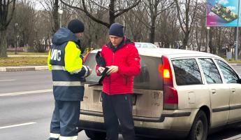 ГАИ «усилила надзор» за ПДД в одном из городов Беларуси. А где отправила патрули к магазинам?