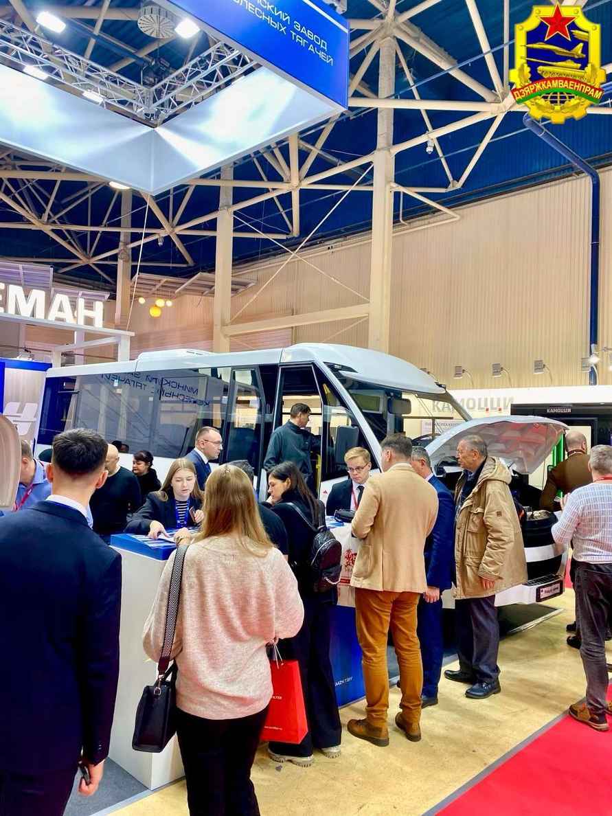 МЗКТ представил новую модификацию белорусского туристического автобуса