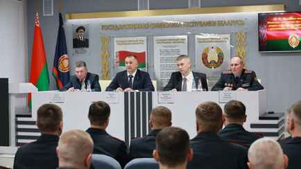 Глава МВД «конструктивно раскритиковал» белорусскую ГАИ. За что?