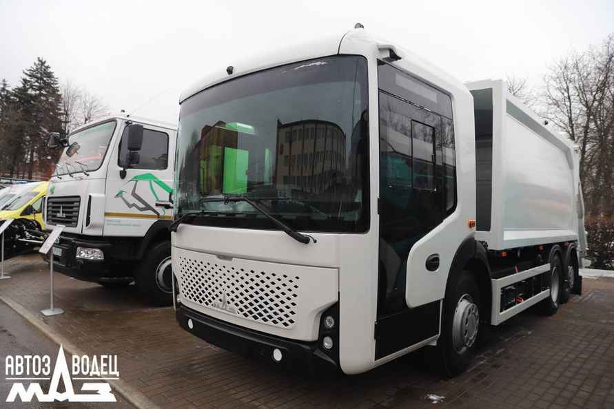 МАЗ показал свой новый электрический мусоровоз