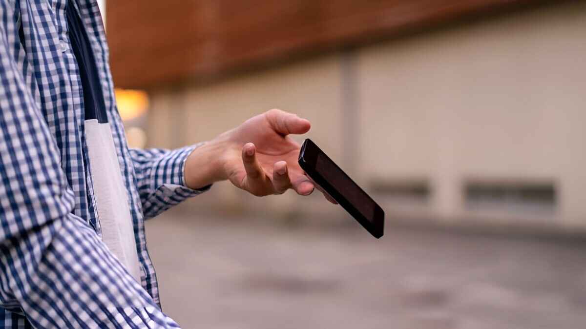 Один из мобильных операторов предупредил абонентов о снижении скорости Интернета в Минске. Когда решат проблему?