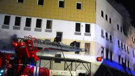 На пожаре в витебском ТЦ «Беларусь» пострадали 13 взрослых и 2 детей — Минздрав