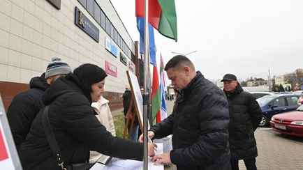 ЦИК назвал количество подписей у каждого претендента в президенты Беларуси