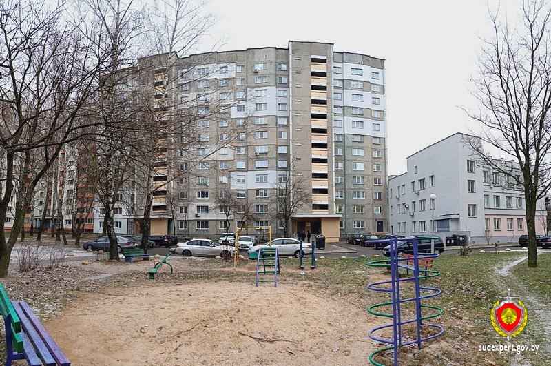 Мужчина купил квартиру в Минске и обнаружил в ней два трупа в стадии гнилостных изменений. Что случилось?