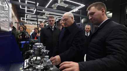 «Всё надо» — Лукашенко рассказал, что мешает в Беларуси производить «всё что угодно»