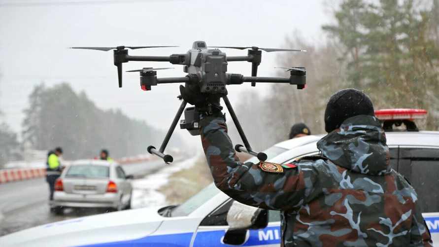 МВД отправило на дороги Витебщины дроны, "Стрелу", ДПС из 3 областей и "всю милицию" региона. Кому приготовиться?