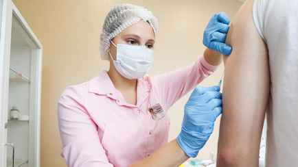 Минздрав продлил вакцинацию от гриппа в Беларуси. На какой период спрогнозировал рост заболеваемости?