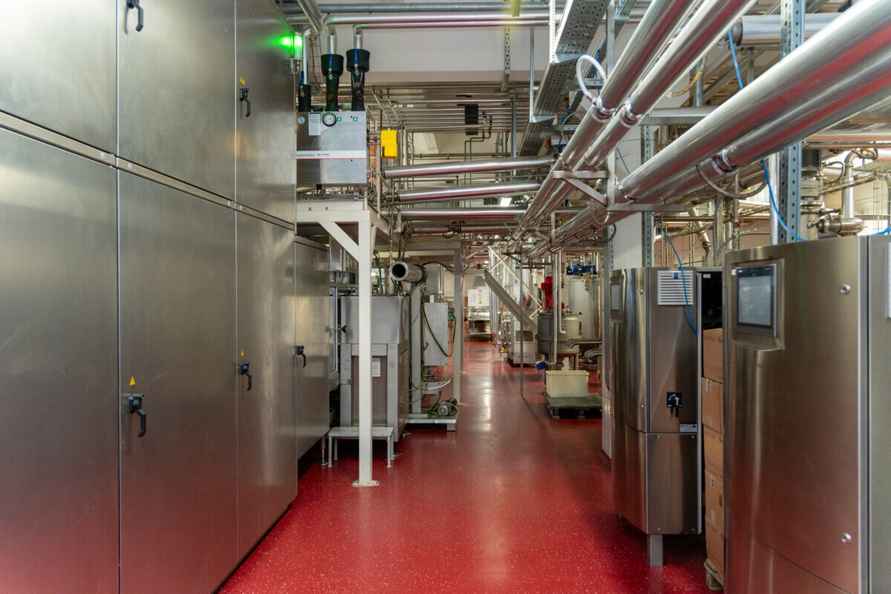 Фото с фабрики 