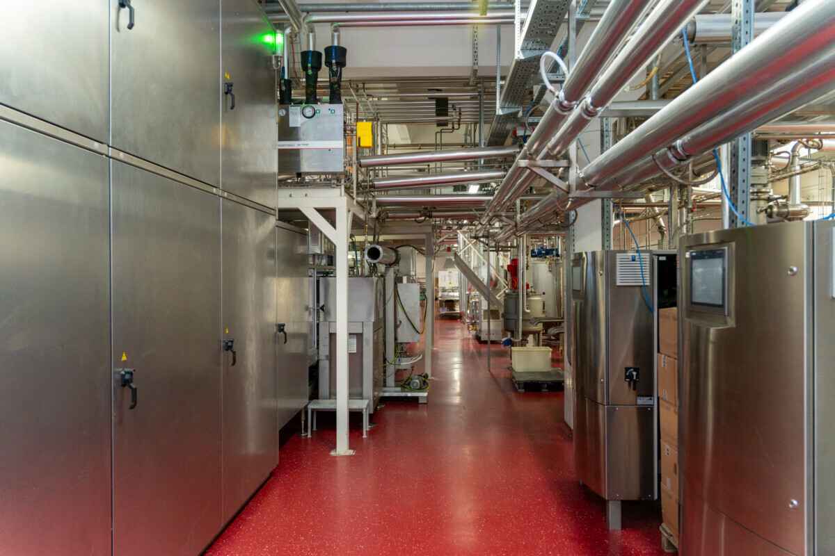 Фото с фабрики 