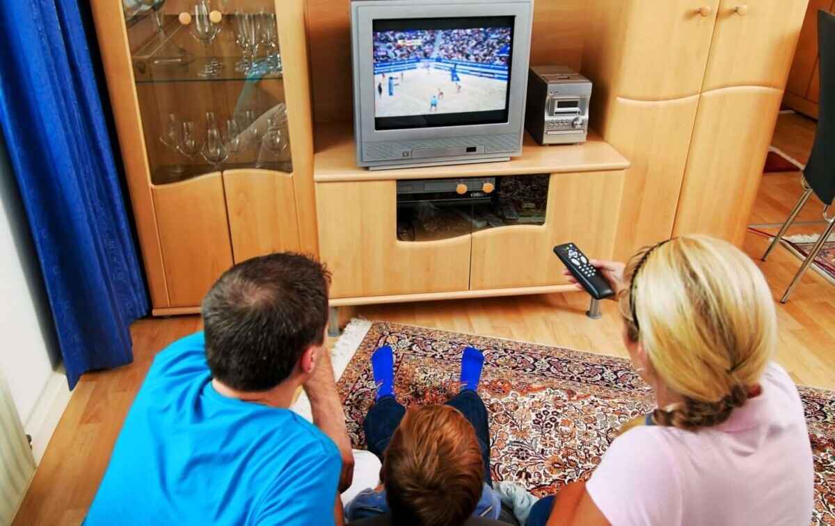 "Белтелеком" объявил о запуске нового телеканала с "загадками истории". На какой кнопке?