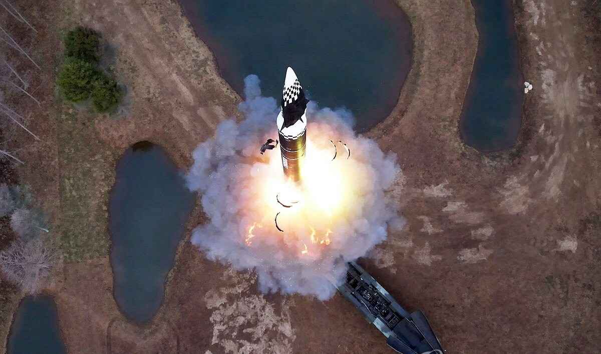 КНДР впервые в этом году испытала гиперзвуковую ракету