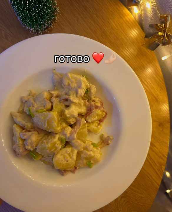 Чуть не заплакала — Рецепт Картошечки с курочкой набрал в TikTok 2,7 млн просмотров. Что всех так впечатлило?