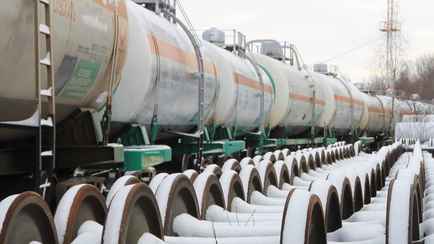 На границе Беларуси с Польшей «застряли» более 100 цистерн газа из Казахстана. В чём загвоздка?