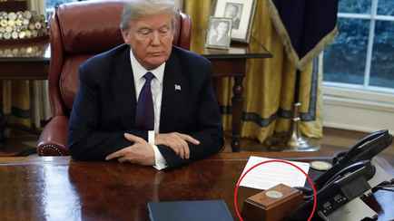 Трамп вернул красную кнопку в Овальный кабинет. Что будет, если нажать?