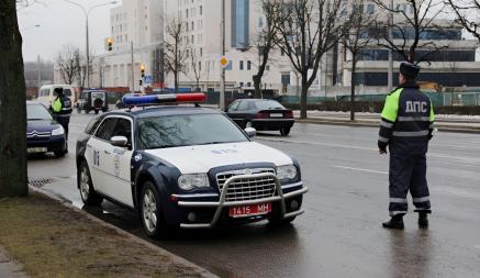 ГАИ на день усилила контроль за 3 категориями водителей по всей Беларуси. В какие 2 области отправили «Стрелу»?