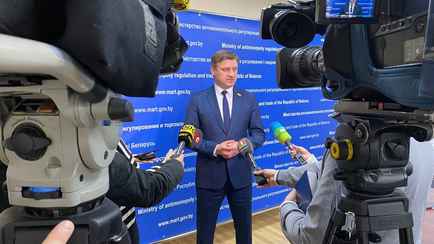 «Нужны средства» — Богданов объяснил, почему власти Беларуси решили заменить госрегулирование цен. Так когда же?