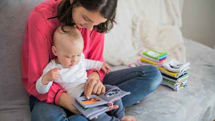 В Беларуси почти на 11% увеличили размеры пособий по уходу за ребёнком до 3 лет