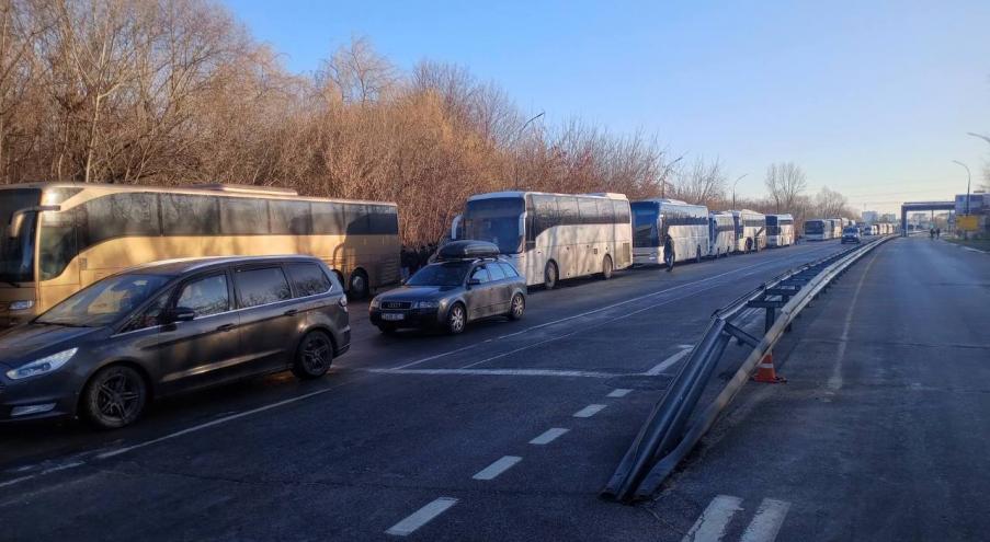 По данным ГПК, перед польским пунктом пропуска Тересполь