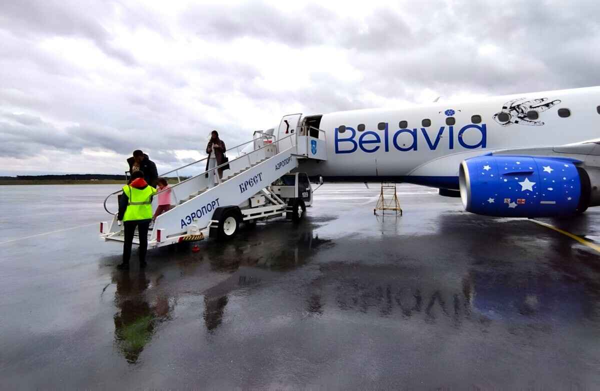 «Белавиа» открыла прямые рейсы из Бреста в Санкт-Петербург. Почём билет?