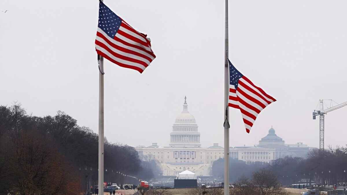 Суд в США заблокировал указ Трампа об отмене гражданства по праву рождения