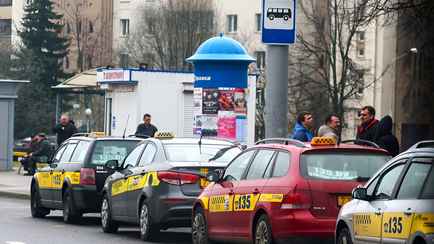 В налоговой рассказали, когда белорусы могут не платить за поездку в такси